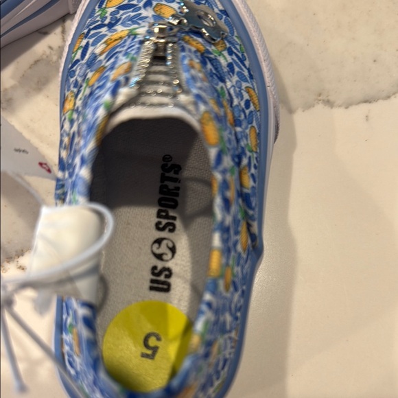 Vibrant Blue and Yellow Sneakers for Ultimate Style - Picture 5 of 7